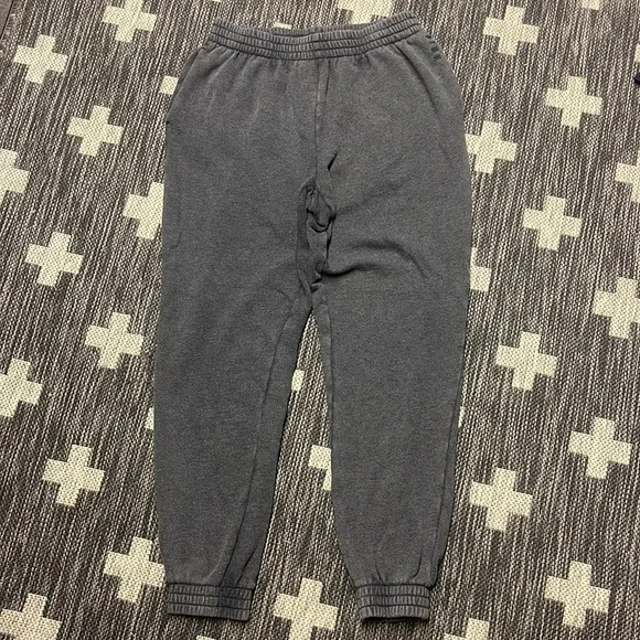Victoria’s Secret Sweats Medium Dark Gray - Picture 1 of 3